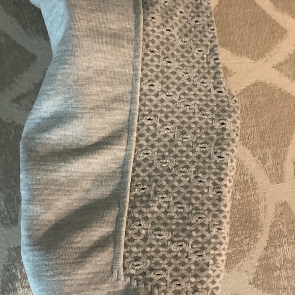 Fabletics legging - Picture 2 of 3